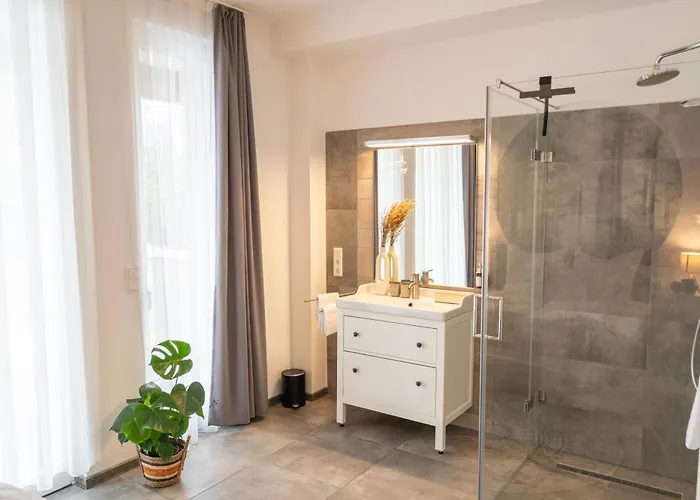 Residenz - Naturwunder - Terrasse - Sauna - Parkplatz *
